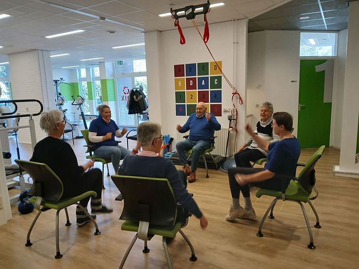 Oefening voor het verbeteren van de schoudermobiliteit.